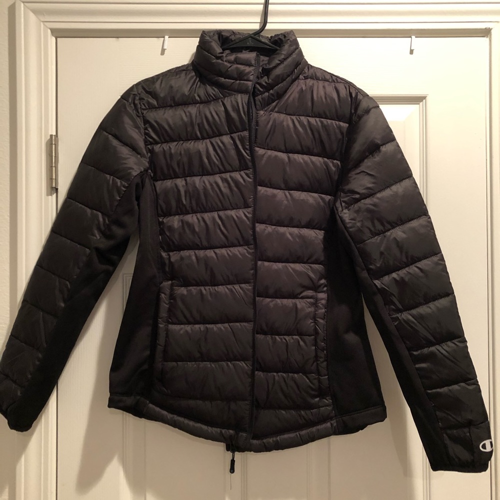 NWOT Champion puffer jacket